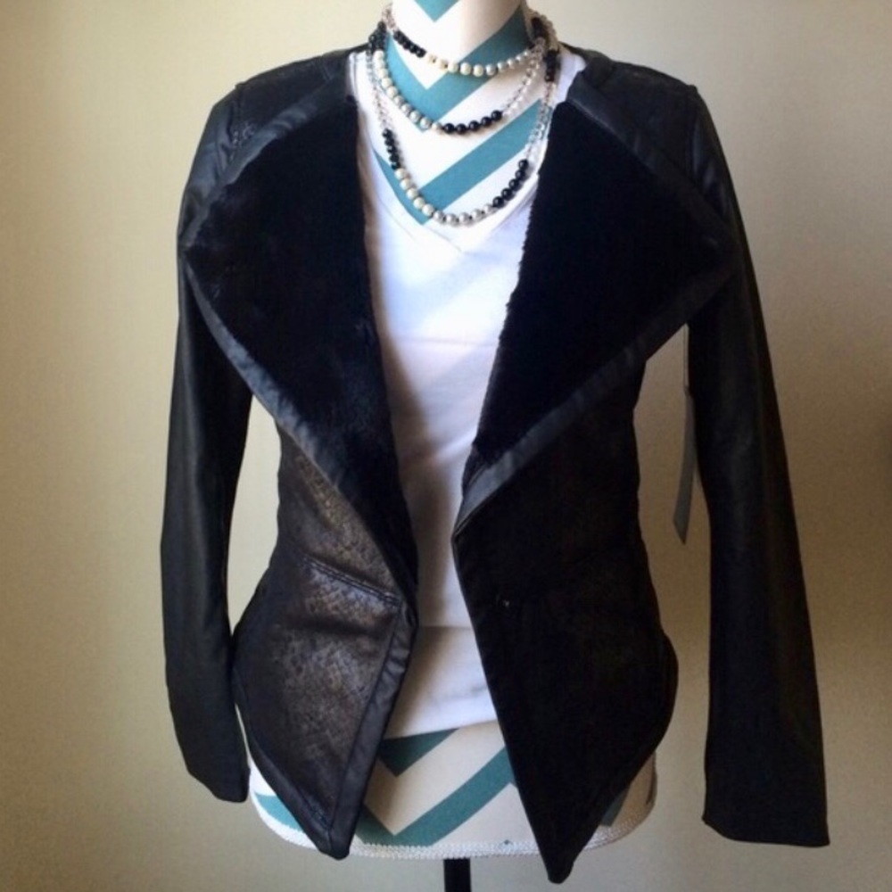 NWT black Calvin Klein jacket size XS